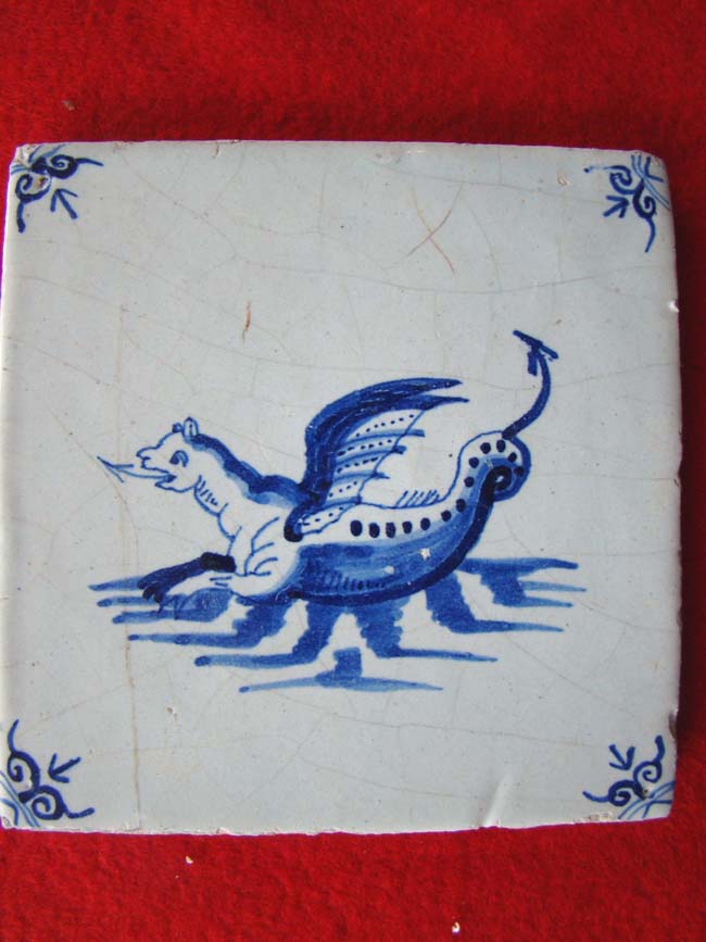 A 17th century Dutch Delft tile circa 1675 — image 2